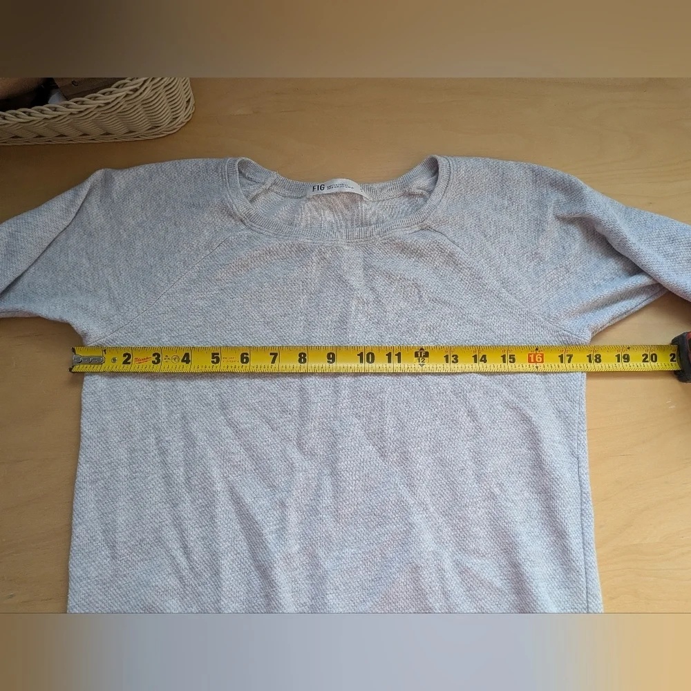 FIG Women Long Sleeve Waffle Texture Shirt Round Neck Size S Made In Canada - Picture 7 of 8